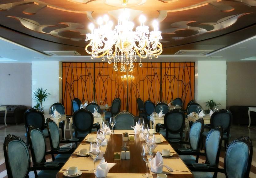 Ada Beach Hotel Karavas  Экстерьер фото