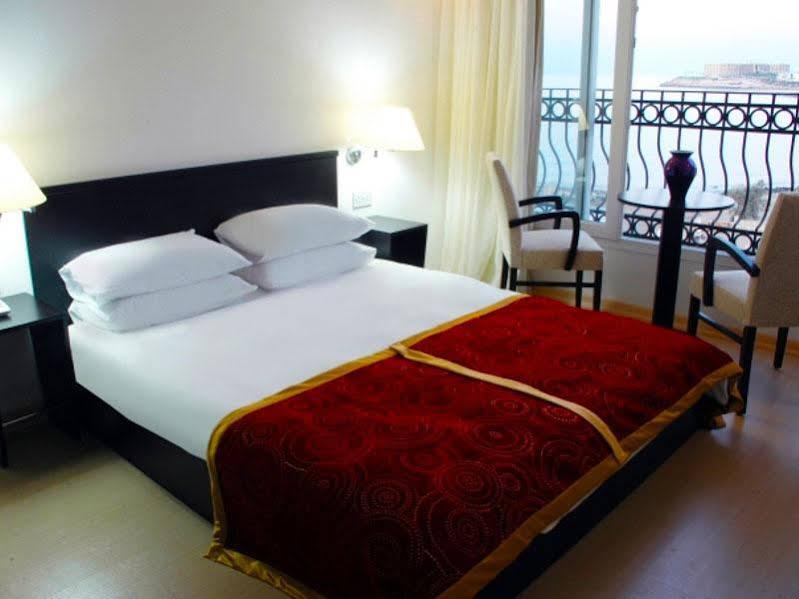 Ada Beach Hotel Karavas  Экстерьер фото